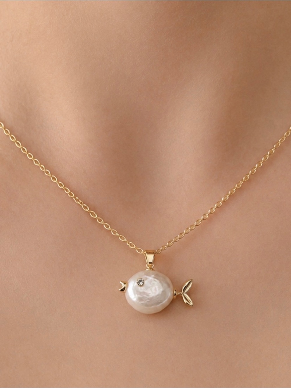 Anthropologie Gold Tone Pearl Fish Pendant Necklace - Women Jewelry NWOT
